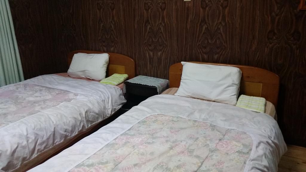 Minshuku Toshi Hotel Yakushima  Exterior foto